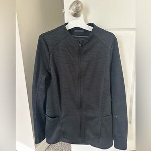 Women’s full zip scrub jacket